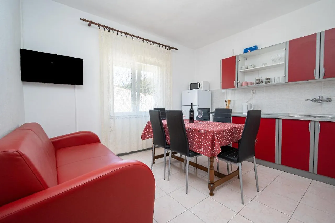 Apartments By The Sea Pag - 20961 باغ