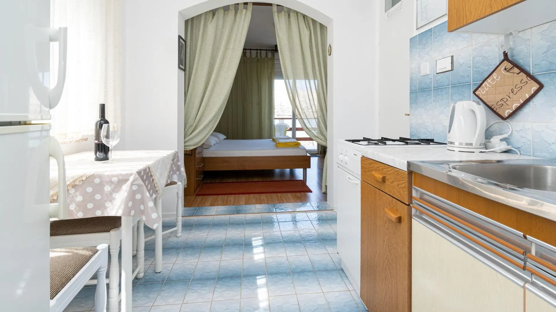 Apartments By The Sea Pag - 20961 باغ